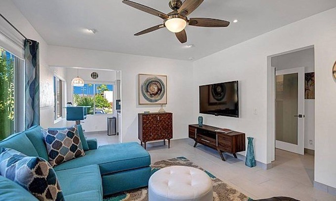 Canyon Corridor Condo | You've Arrived! Paradise and Relaxation found in South Palm Springs.