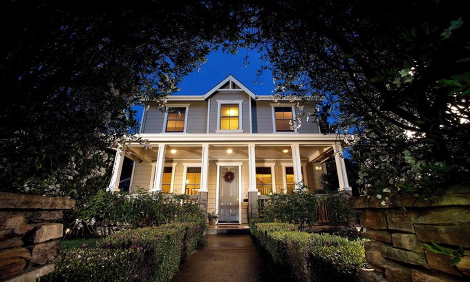 Yountville House | Yountville Retreat in the Heart of Napa Valley