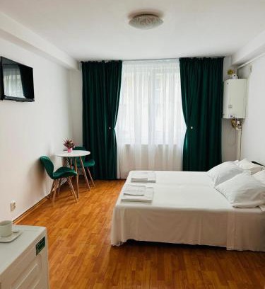 Piatra Neamt Apartment | Your Cozy Home
