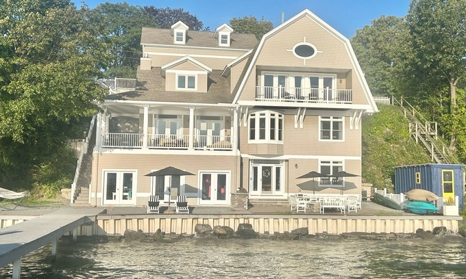 Ovid House | Your dream vacation on gorgeous Seneca Lake! Luxury lakeside living!