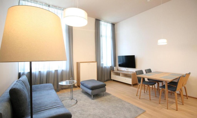Wieden Apartment | Your Living Vienna CBD