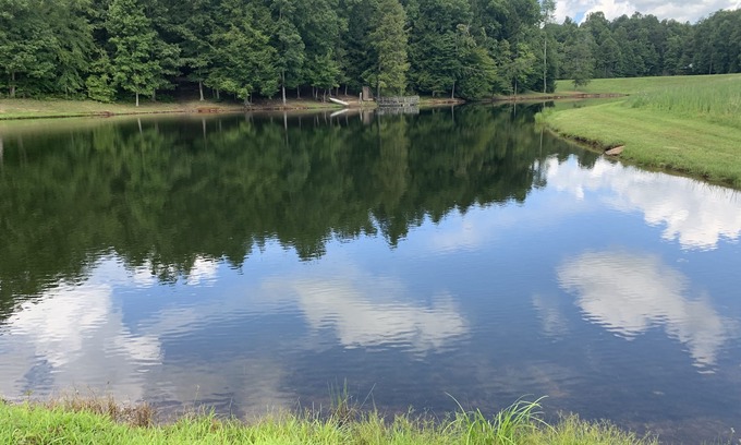 Muddy Pond Cabin | Your Own Private Lake ~ Secluded Cabin In The Woods ~ Romantic Retreat!