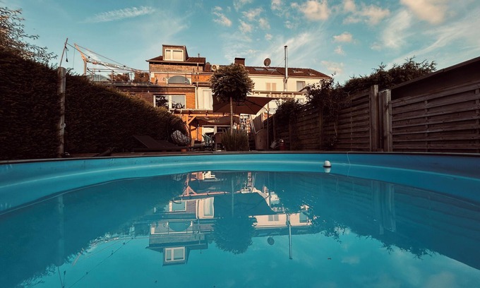 Heisingen Apartment | 🍃 Your time out in Essen-Heisingen: Vacation apartment with garden and pool
