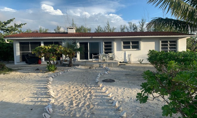 Morgan's Bluff House | Your Tropical Beach Vacation!