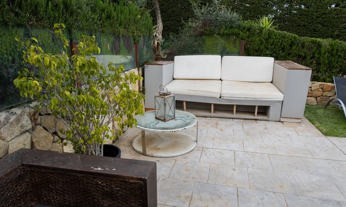 Tarifa House | YourHouse Bungalow Gigi