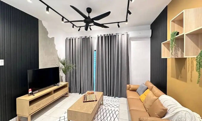 Nilai House | Youth City Residence/2 Room/KLIA/Nilai/Pool
