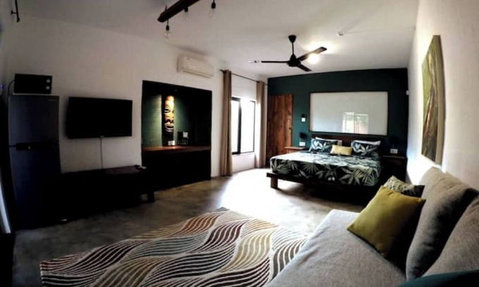 Calodyne Apartment | Zebrina Studio Appartments with pool, 15min from Grand bay