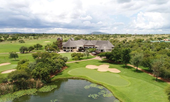 Leeupoort Cabin | Zebula Golf Estate & Spa Executive Holiday Homes