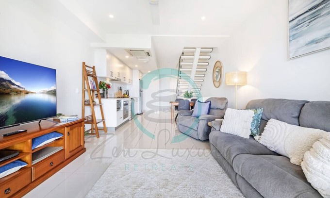 Darwin City Centre Apartment | Zen Sea View 2BR, 2BA Penthouse