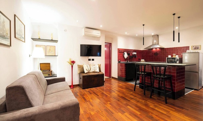 Castelletto Apartment | Zena Home - Elegant apartment near the historic center
