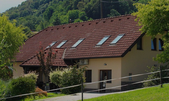 Catez ob Savi House | Zevnik Quiet Retreat with Stunning Views and Equestrian Activities - Triple Room with Private Bathroom