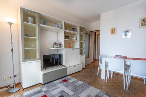 Santa Caterina Apartment | ZIA DINA APARTMENT