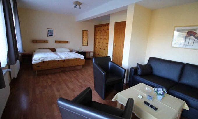Utersum House | Zim. 11 - Hotel Garni Zur Post
