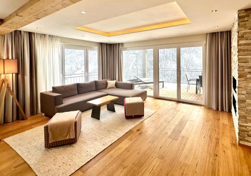 Kappl Apartment | Zirben Luxus Apartments mit SPA und Pool direkt in Kappl