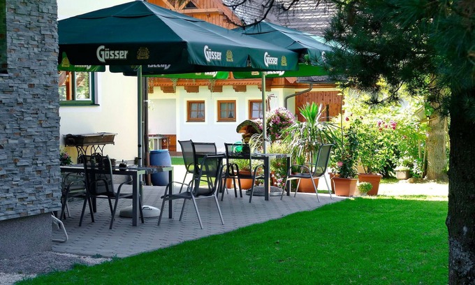 Irdning-Donnersbachtal Apartment | Zirbensuite Deluxe - Gasthof/Pension/Apartment zur Gams
