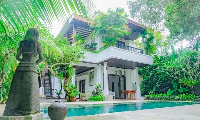 Mumbul Villa | Ziza Living and Villas by The Lavana