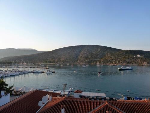 Ermionida Apartment | Zoe Pension