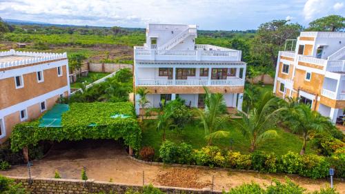 Galu Villa | Zuri Shaddai