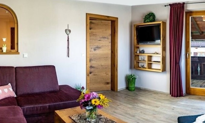 Groissenbach Apartment | Zwei-Raum-Wohnung (6) Haus Resi, Wohnküche, Wohnzimmer,Schlafzimmer, Du/WC mit Wärmekabine, Balkon (60m²)
