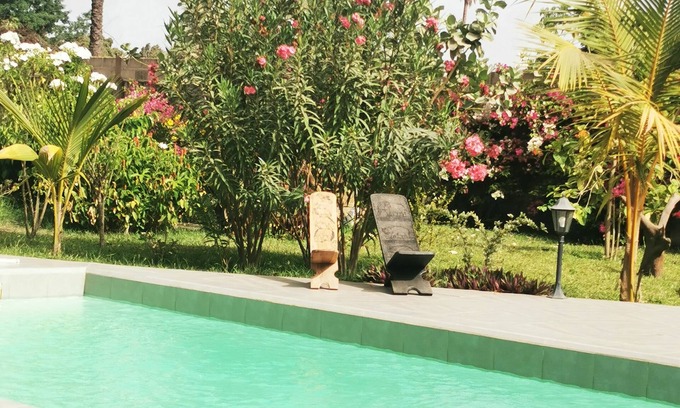 Sanyang House | Zwembad, 2 km van het Strand en een Heerlijk Huis en Tuin to Relax