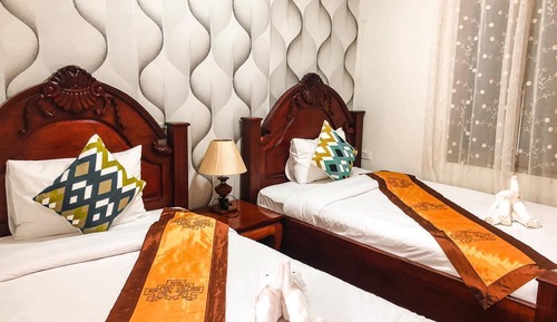 Standard Twin Room