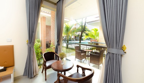 Villa Family Connecting Room