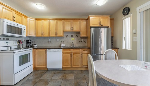 Deluxe Suite, Multiple Beds, Non Smoking, Lake View