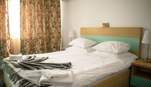 Standard Double Room, 1 Queen Bed