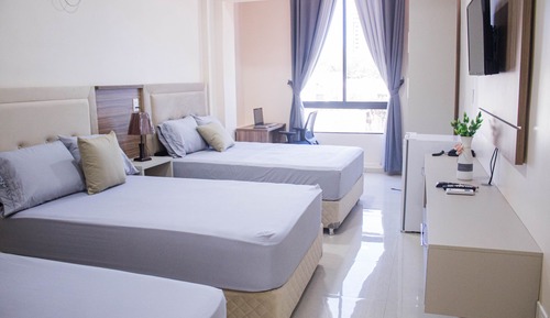 Deluxe Triple Room, Multiple Beds