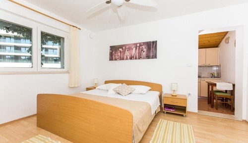 Studio (Comfort Studio Apartment with Terrace)
