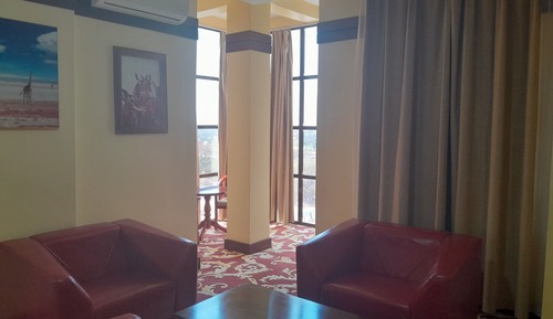 Luxury Suite