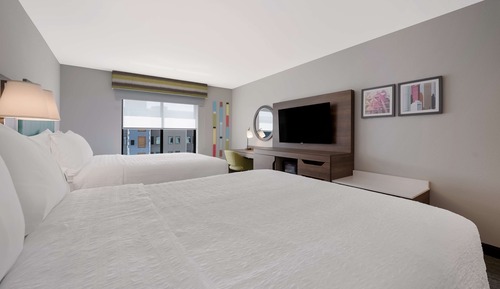 Room, 2 Queen Beds, Accessible (Hearing)