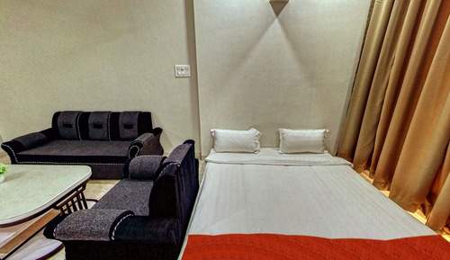 Royal Room