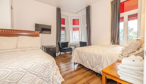 Comfort Quadruple Room (305)