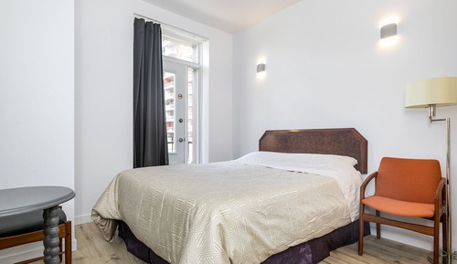 Comfort Double Room (301)