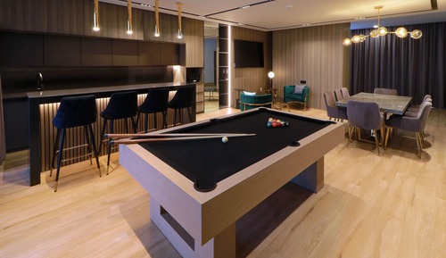 Suite, 1 Bedroom (Living Dining Meeting)