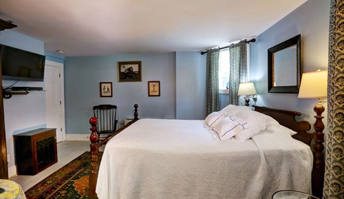 Room 15 (Ground Level)