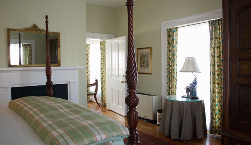 Suite 9 (2nd Floor)