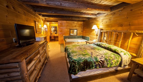 Deluxe, Non Smoking, with Fireplace Room