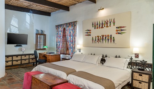Standard Quadruple Room, Multiple Beds, Non Smoking, Mountain View