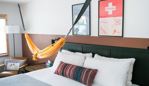 Standard Room, 1 King Bed