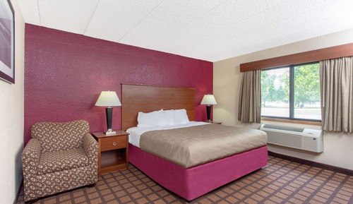 Room, 1 King Bed, Accessible, Non Smoking