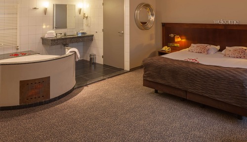 Suite, 1 Queen Bed, Non Smoking