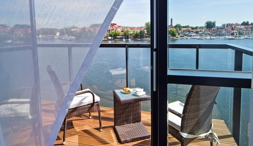 Junior Studio Suite, Balcony, Lake View