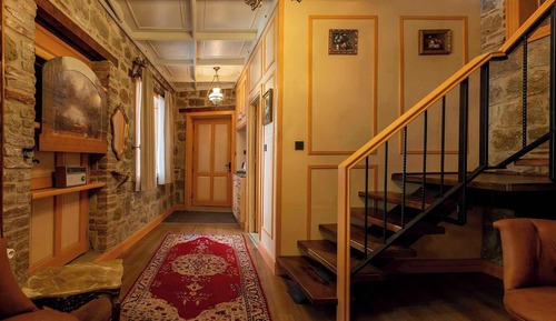 Alnitak Tas Evi