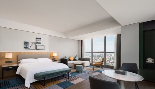 Premium Room, 1 King Bed