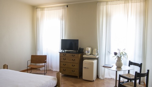 Elite Room
