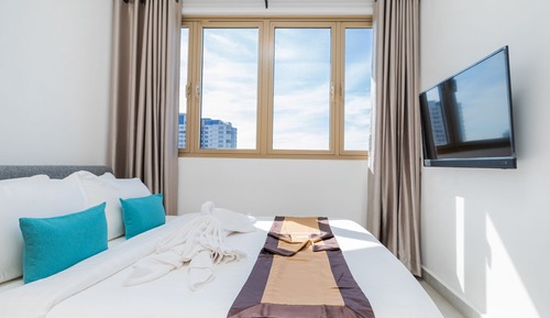 Deluxe Apartment