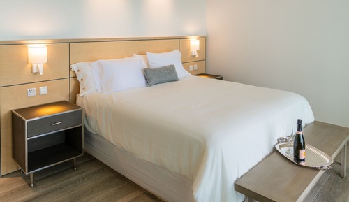 Signature Villa, 1 King Bed, Beach View, Oceanfront