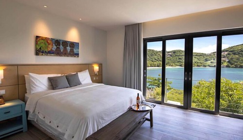 Deluxe Studio Suite, 1 King Bed, Ocean View
